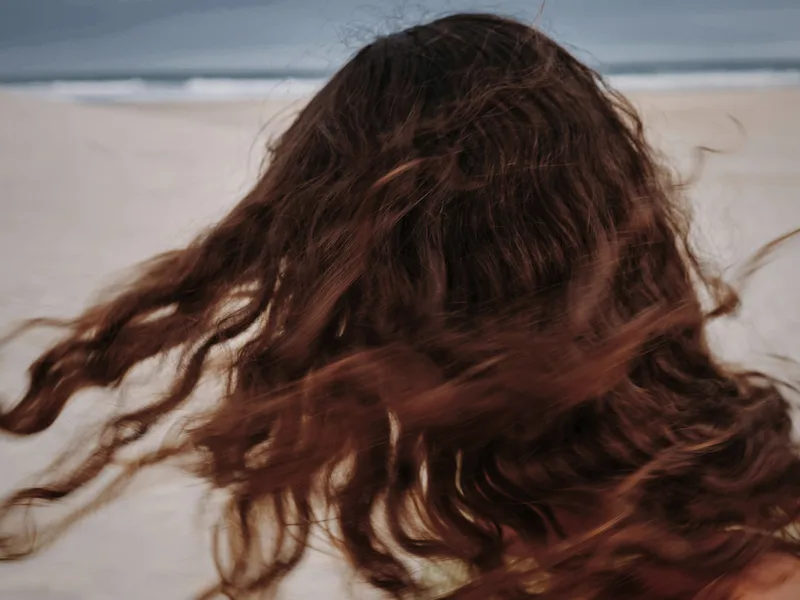 Daily and weekly hair care routines: how to build a hair care routine?